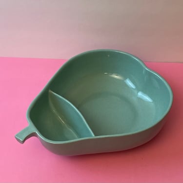 Vintage 60s Pfaltzgraff Pear Shaped Chip Dip Bowl Speckled Divided Serving Bowl 