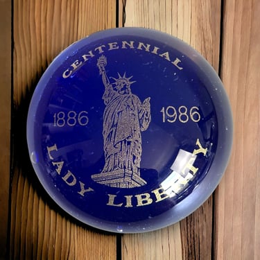 Vintage Murano Glass Paperweight Lady Liberty Centennial 1886 - 1986 