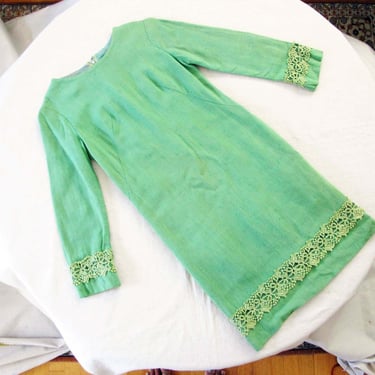 Vintage 60s Green Mod Twiggy Sheath Dress XXS - XS - 1960s Retro Long Sleeve Lace Trimmed Dress 