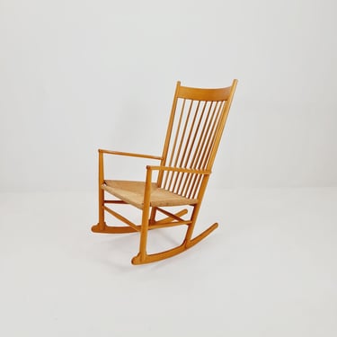 Mid century Scandinavian Rocking Chair by Hans J.Wegner for Juul FDB, 1966s 