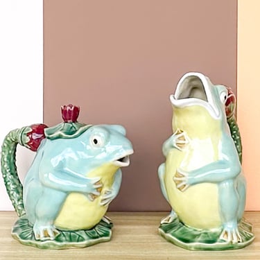 Majolica Frog Sugar and Creamer Set