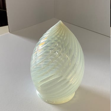 1960s Vintage Opalescent Swirl Glass Teardrop Bullet Ceiling Light Shade/ Globe with Silver Fitter 
