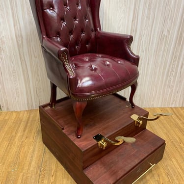 Vintage English Chesterfield Style Tufted Leather Hotel Shoe Shine Stand