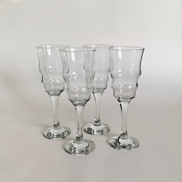 RIPPLE WINE GLASSES - S/4 