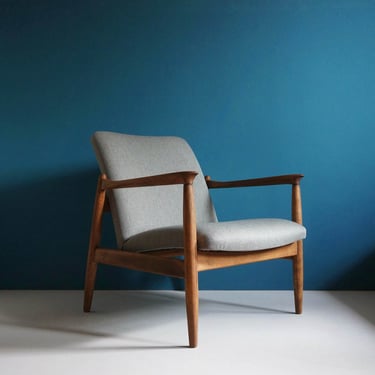 Vintage Armchair from Mid Century designed by Edmund Homa, Restored 