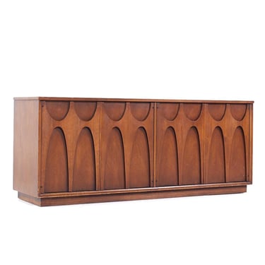 Broyhill Brasilia Mid Century Walnut Credenza - mcm 