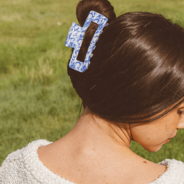 Blue Chinoiserie Claw Clip