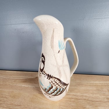 Red Wing Bob White Pitcher 