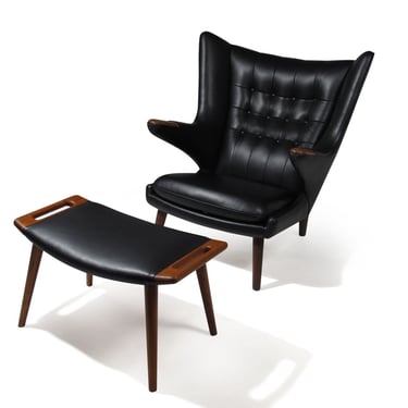 Hans J. Wegner Papabear Chair AP 19 & Ottoman AP 29 in Leather