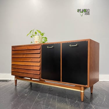 American of Martinsville Lowboy / Credenza