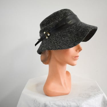 1960s Fuzzy Fur Felt Bucket Style Hat 