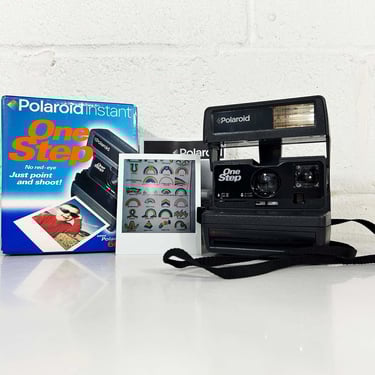 Vintage Polaroid OneStep 600 Instant Film Photography Photographer Birthday Gift Tested Working 90s 1990s 