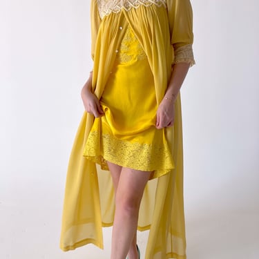 1930's Sunflower Yellow Silk Chiffon Robe With Cream Lace | Eveliina ...