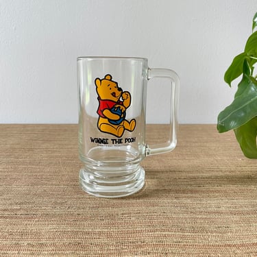 Vintage Winnie the Pooh Glass Mug - Walt Disney Productions 