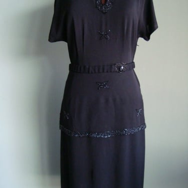 1940s Black Crepe Short Vintage Dress with Beaded Trim 