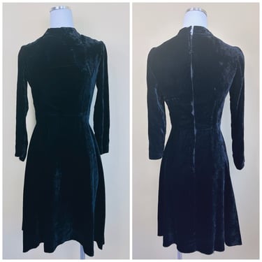 1960s Vintage R & K Knits Black Velvet Cocktail Gown / 60s Fit and Flare Long Sleeve Velveteen Dress / Size Small 