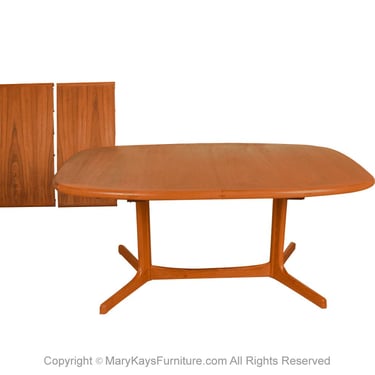 Danish Mid-Century Teak Expandable Dining Table 