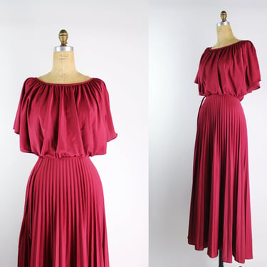 70s Burgundy Bohemian Maxi Dress / Dark Red Dress / Cape Dress / Bridemaids Dress / Pleated Dress / Size S/M 