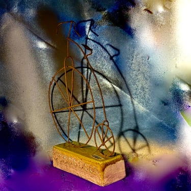 A Hard To Find Large Wire Sculpture Designed By Ivo De Santis With  Rosenthal Netter Italy 10 1/2" High 