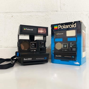 Vintage Polaroid Sun660 SE Autofocus 600 Instant Film Photography Impossible Project Believe in Film Polaroid Originals 1980s 