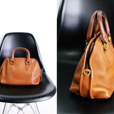 Vintage Coach Caramel Handbag/ Purse / British Tan Coach /Vintage Leather Bag / Classic Coach / Satchel Bag / Made in USA / Free US shipping 