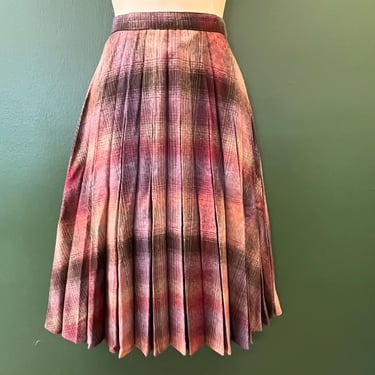 dark red plaid skirt 1970s pleated schoolgirl skirt small 