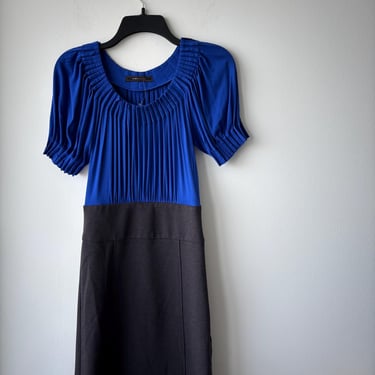 Y2K BCBGMAXAZRIA Dress Crinkle Top Sheath Knit Blue Gray Women 2 Office Corpcore 