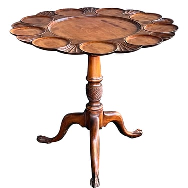 English George III Hand Carved Walnut Tripod Tilt-Top Supper/Tea Table