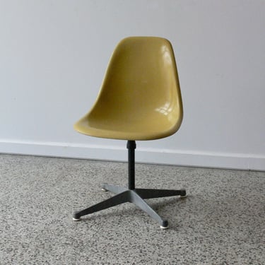 Eames for Herman Miller Aluminum Swivel Base Side Chair-PSC 