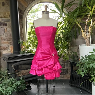 red homecoming dress Cute Sparkly Scoop Neck Dark Red Sequins Short Homecoming Dresses  ABHC061821 – Anniebride main image 0