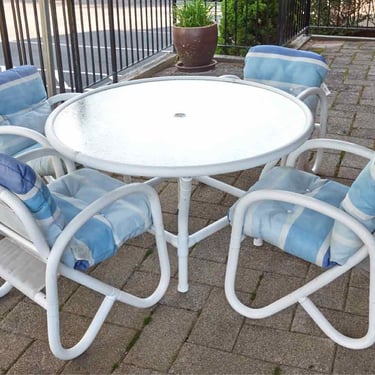 White Vinyl Tube Outdoor Dining  Set