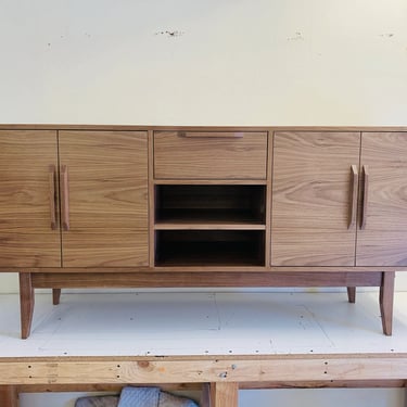 NEW Hand Built Mid Century Style Buffet / Credenza / TV Stand / Dresser / Bathroom Vanity Cabinet ~ Free Shipping! 