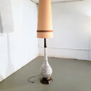 Mid Century Fat Lava Floor Lamp 