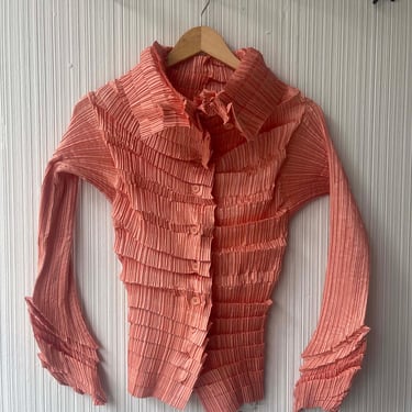 Issey Miyake pink pleated high neck cardigan 