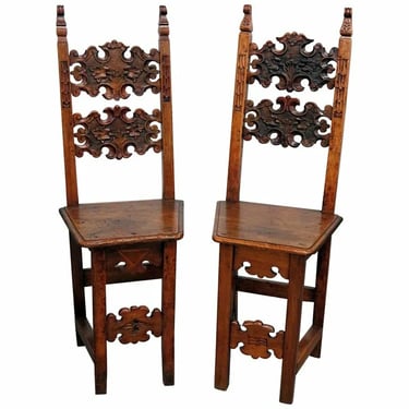 Rare Pair Spanish Carved Walnut Hacienda Occasional Accent Corner Chairs C1870s