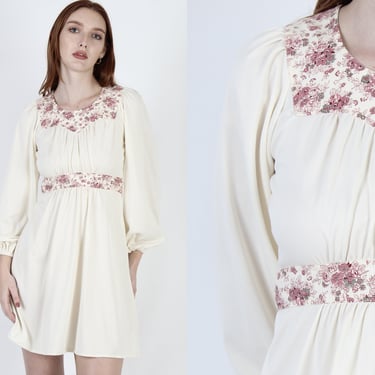 70s Rose Garden Print Dress, Ivory Prairie Cottage Dress, Small Draped Cream Material, Mid Weight Hippie Short Dress 