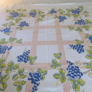 Vintage Peachy Pink Blue Grapes Cotton Tablecloth 