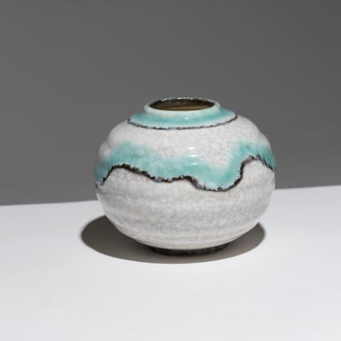 PETIT VASE BOULE EN FAÏENCE, 1960s