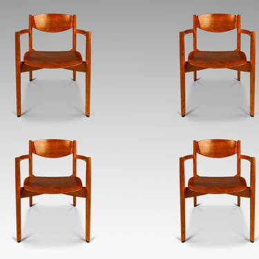 Set of Four (4) Mid-Century Modern Stacking General Purpose Chairs in Oak & Walnut by Jens Risom for Jens Risom Design, USA, c. 1960's 