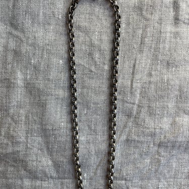 **silver chain necklace