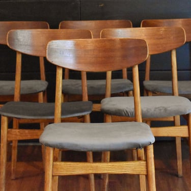 Six restored Danish teak curved-back dining chairs, circa 1950-60s 