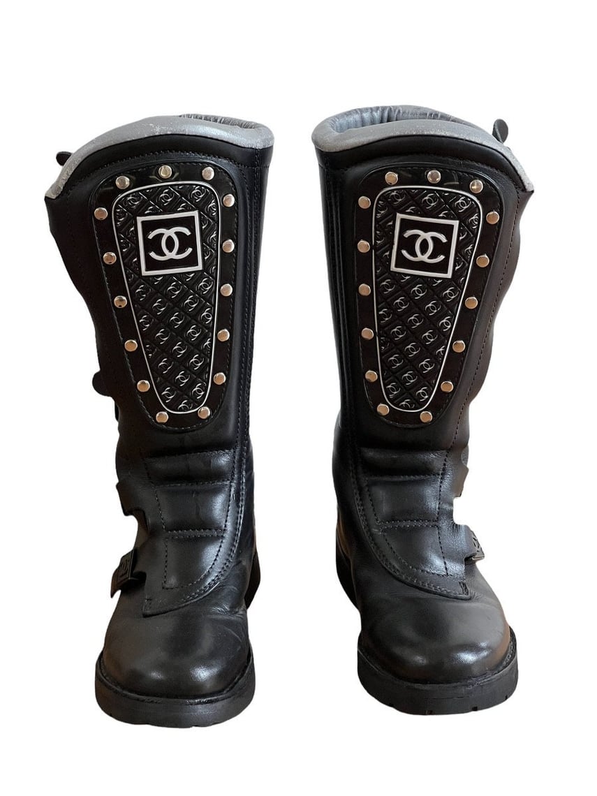 CHANEL CC VINTAGE WEBBING LOGO LACE UP BLACK LEATHER MOTO COMBAT BOOTS IT  40 / US 9 - 9.5