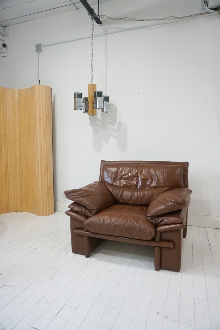 vintage brown leather armchair | pip home | Brooklyn, NY