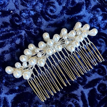 Vintage Hair Comb, Fzux Pearl Beaded, Vintage Hair Clip, Bridal, Hair Ornament, Sustainable Accessory 