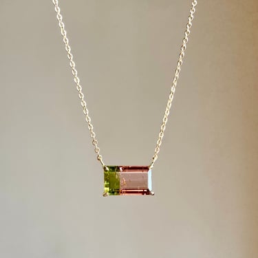 14K 585 Rosy Gold Watermelon Tourmaline Necklace Emerald Cut East West 16.5” 