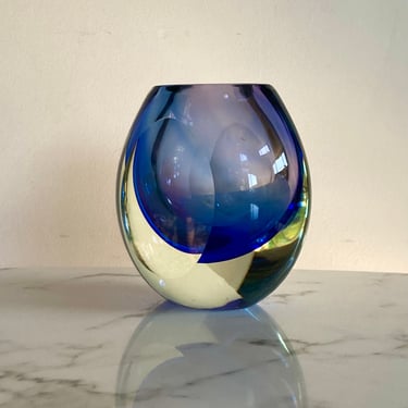 Sommerso fascetted vase from Murano 