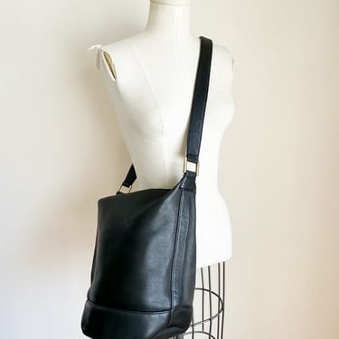 Vintage Black Leather Bucket Bag 