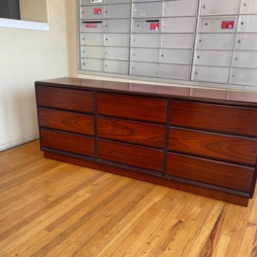 Danish Modern Rosewood 9 Drawer Dresser