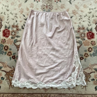Vintage ‘70s ‘80s dusty mauve half slip | Ventura, rayon & nylon skirt slip with cream lace trim, pastel aesthetic, M 