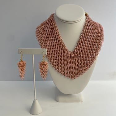 Ferrara Pink Mesh Necklace &amp; Earrings